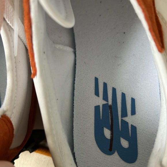 New Balance 327 The Intelligent Choice Size 11.5 Women’s Orange Sneaker NEW - Picture 9 of 10